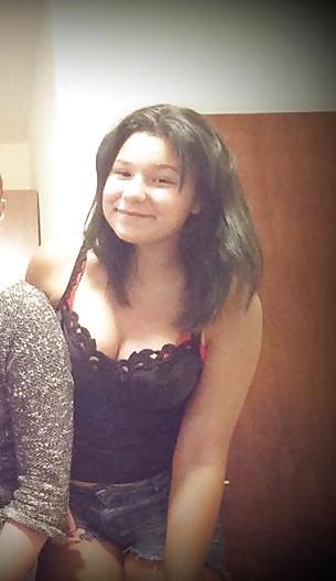 15P Brunette teen amateur non nude
