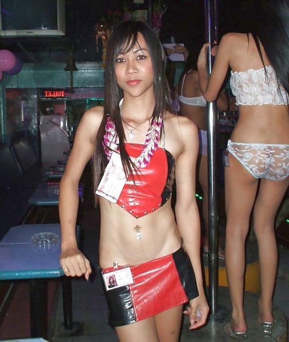 25P Pattaya Ladyboy Tay