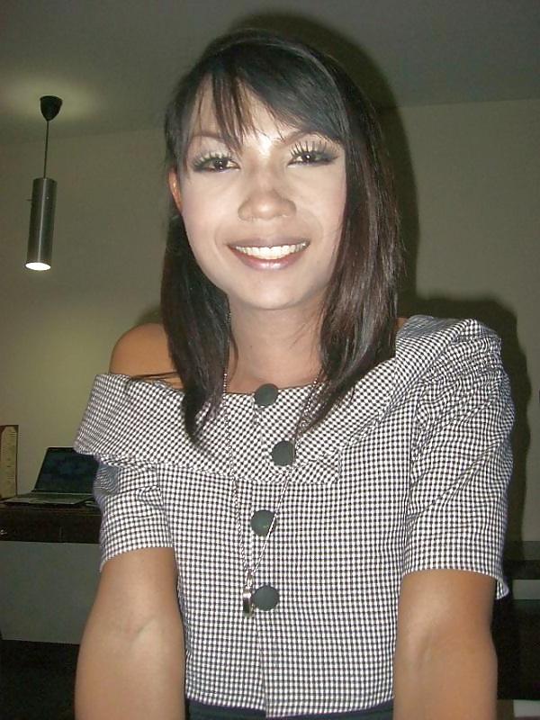 19P Bangkok Ladyboy Gift aka Kip