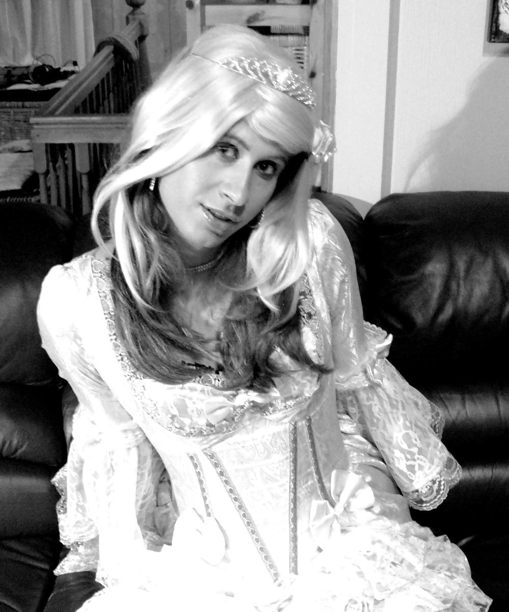 12P Vixen of versailles