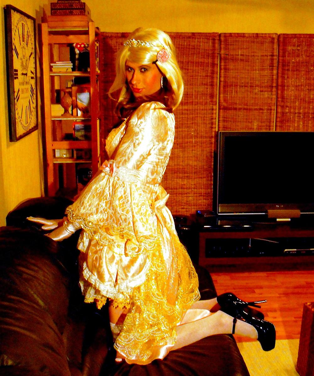 12P Vixen of versailles