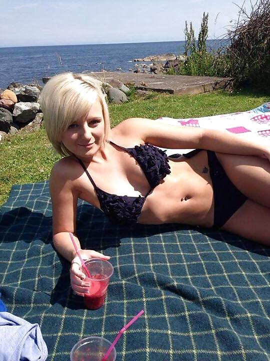 25P Sexy Non Nude