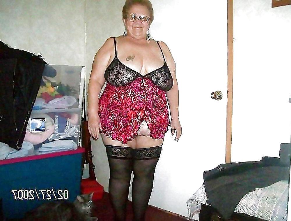 25P Grab a granny 164