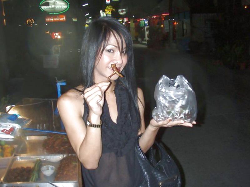 25P Pattaya Ladyboy Som aka Aem