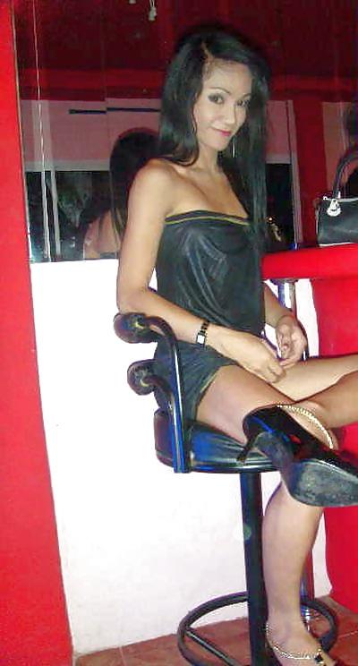 25P Pattaya Ladyboy Som aka Aem