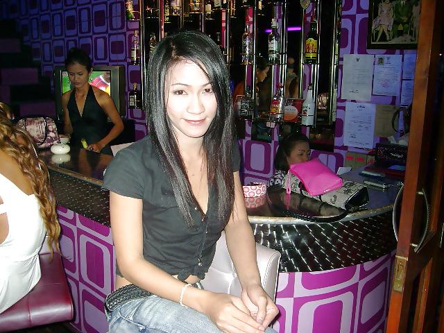 25P Pattaya Ladyboy Som aka Aem