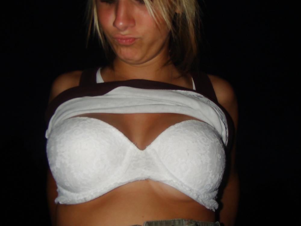 25P Non-Nude Girls