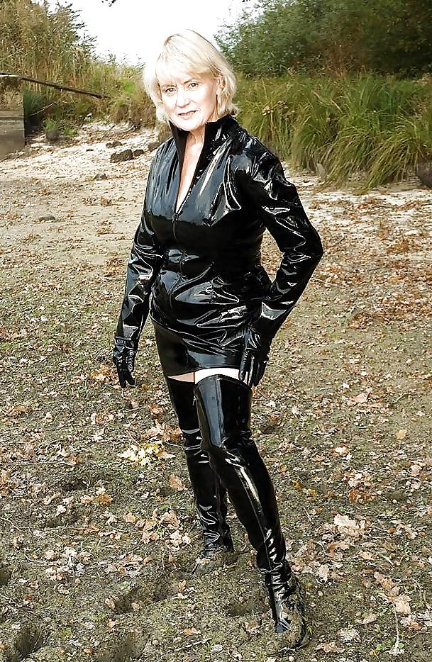 25P Pvc Granny