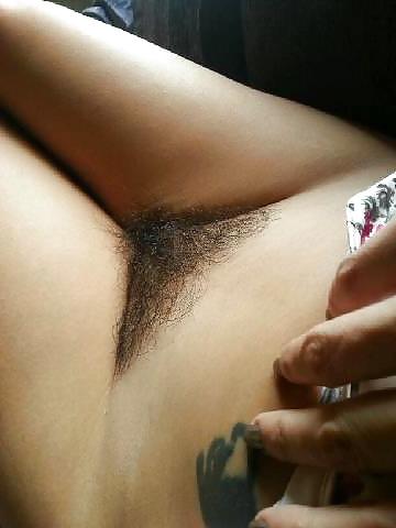 13P Flaca de vagina peluda muy rica