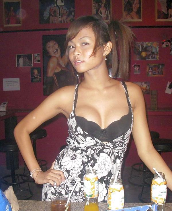 25P Phuket Ladyboy Nook