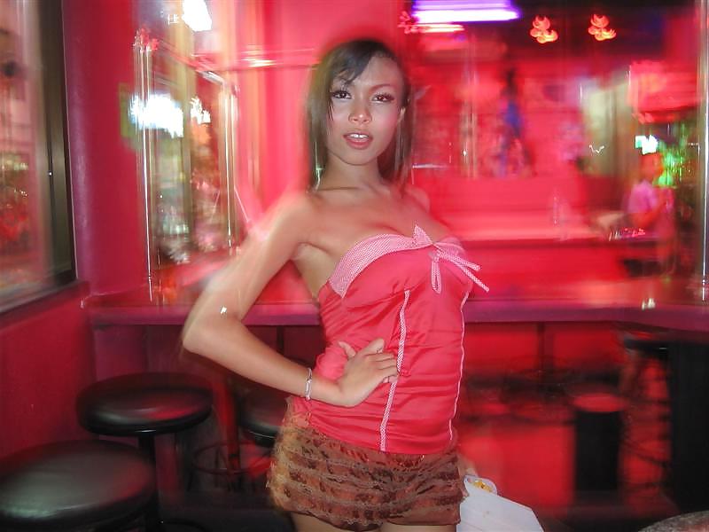25P Phuket Ladyboy Nook