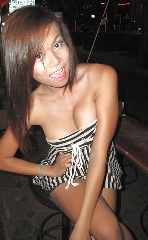 25P Phuket Ladyboy Nook