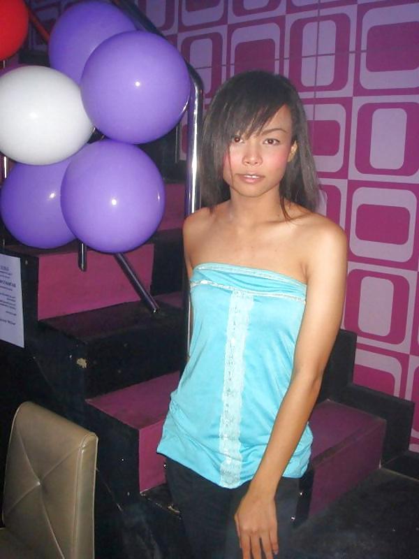 25P Phuket Ladyboy Nook