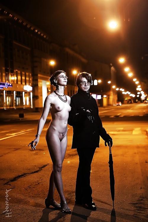 25P Clothed male naked female