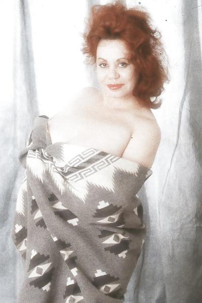25P Kitten Natividad Softcore