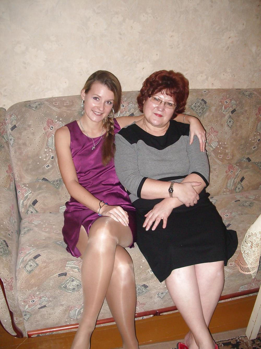 21P Mature & granny ( mix no porn )