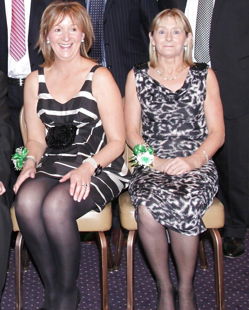 21P Mature & granny ( mix no porn )
