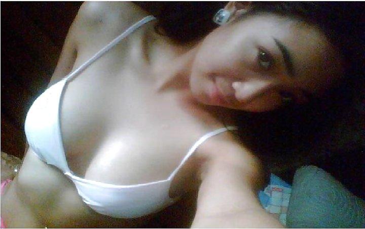 25P Beautiful filipino rapsa girls