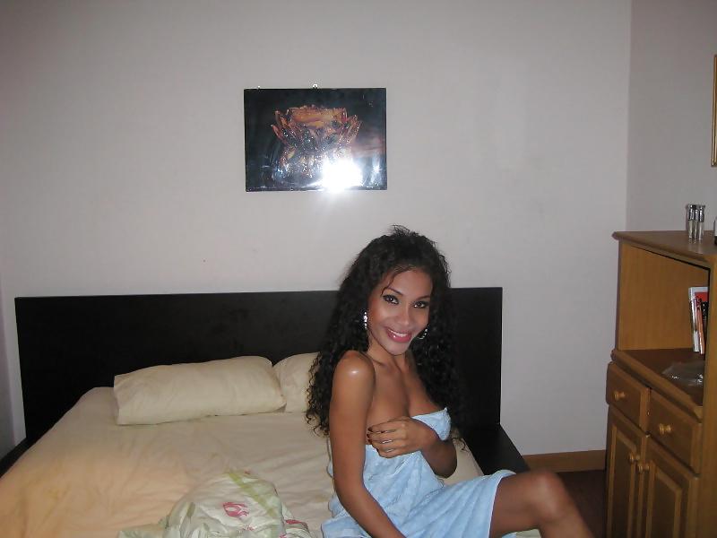 25P Ladyboy Sonya from Bangkok