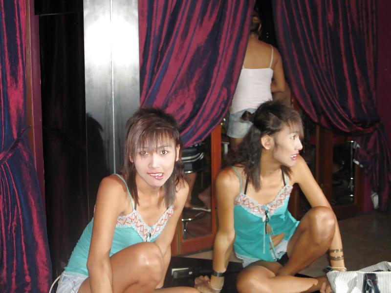 20P Pattaya Ladyboy Som