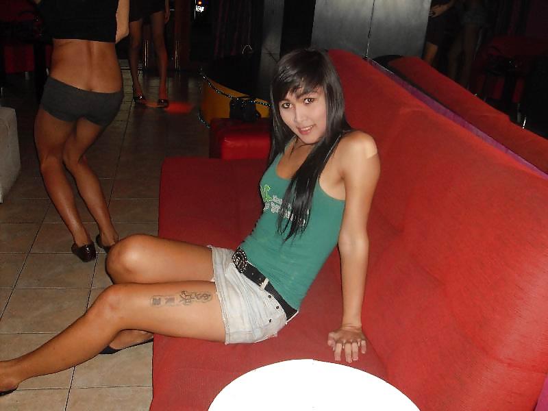 20P Pattaya Ladyboy Som