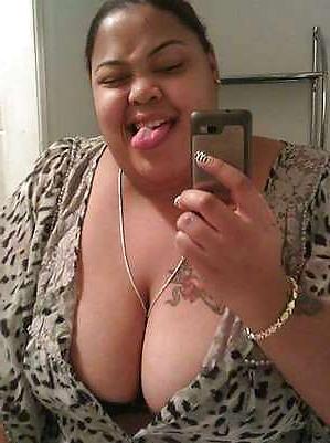 25P Busty Ebony Babes From MeetMeMatch.com