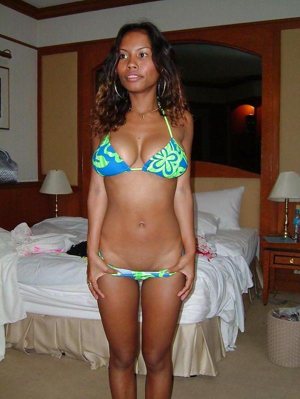 25P NICE EBONY TITS