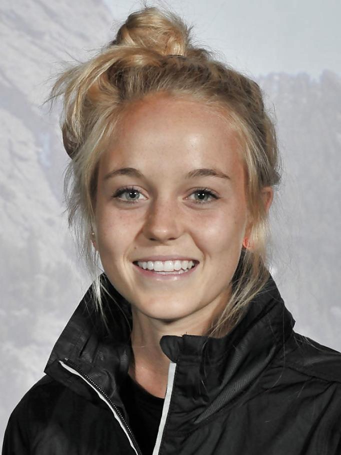 16P Blonde Athlete - non porn