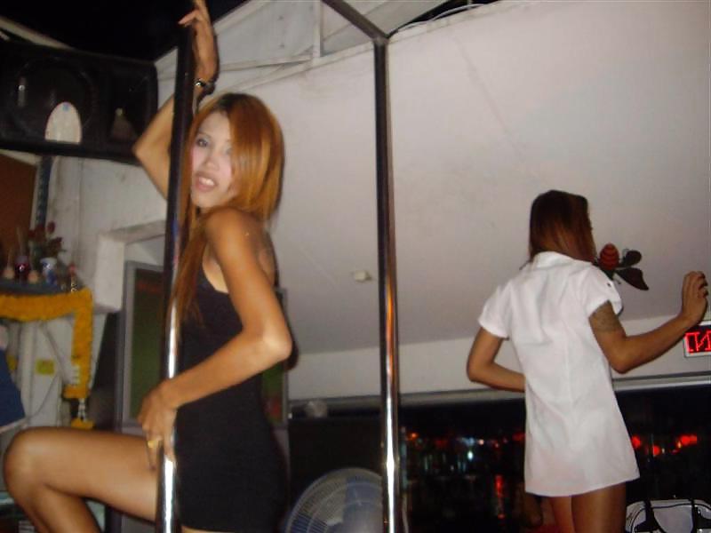 25P Pattaya Ladyboy Lek aka Lee