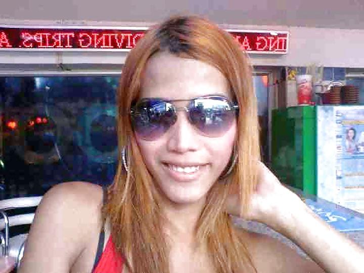 25P Pattaya Ladyboy Lek aka Lee