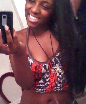25P Hot Ebony Teen From SmutDates