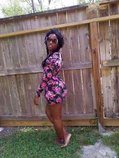 25P Hot Ebony Teen From SmutDates
