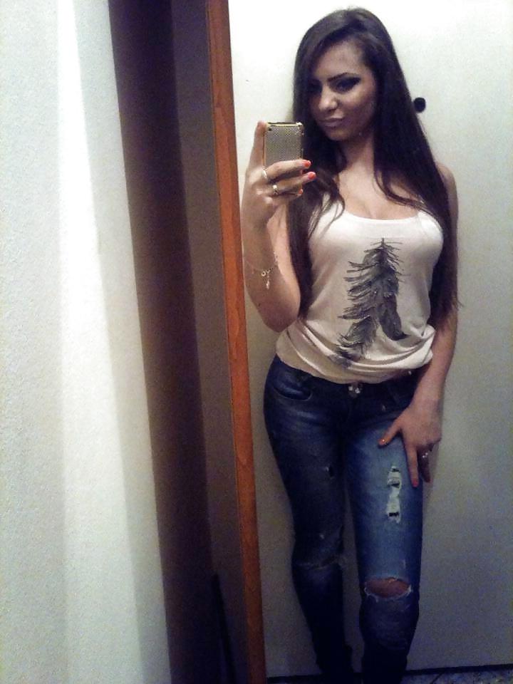 15P Nice (non nude) girls 158