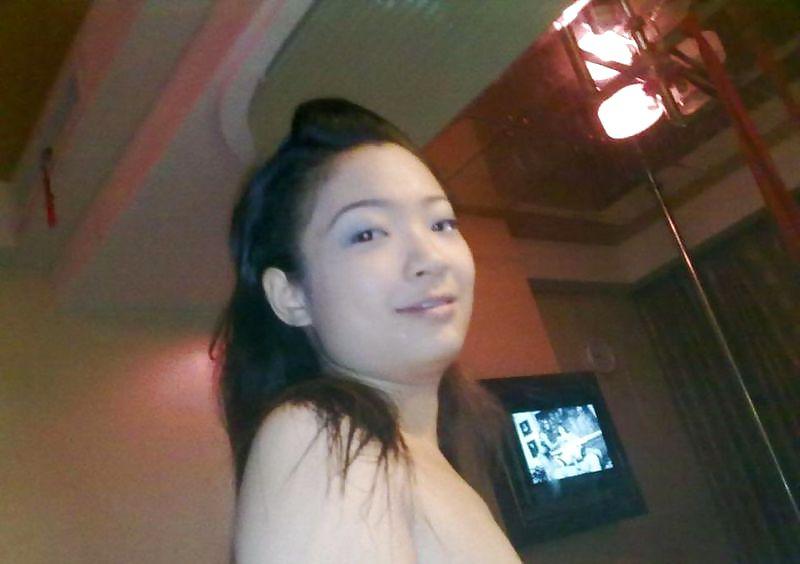 25P Hot asia stewardess