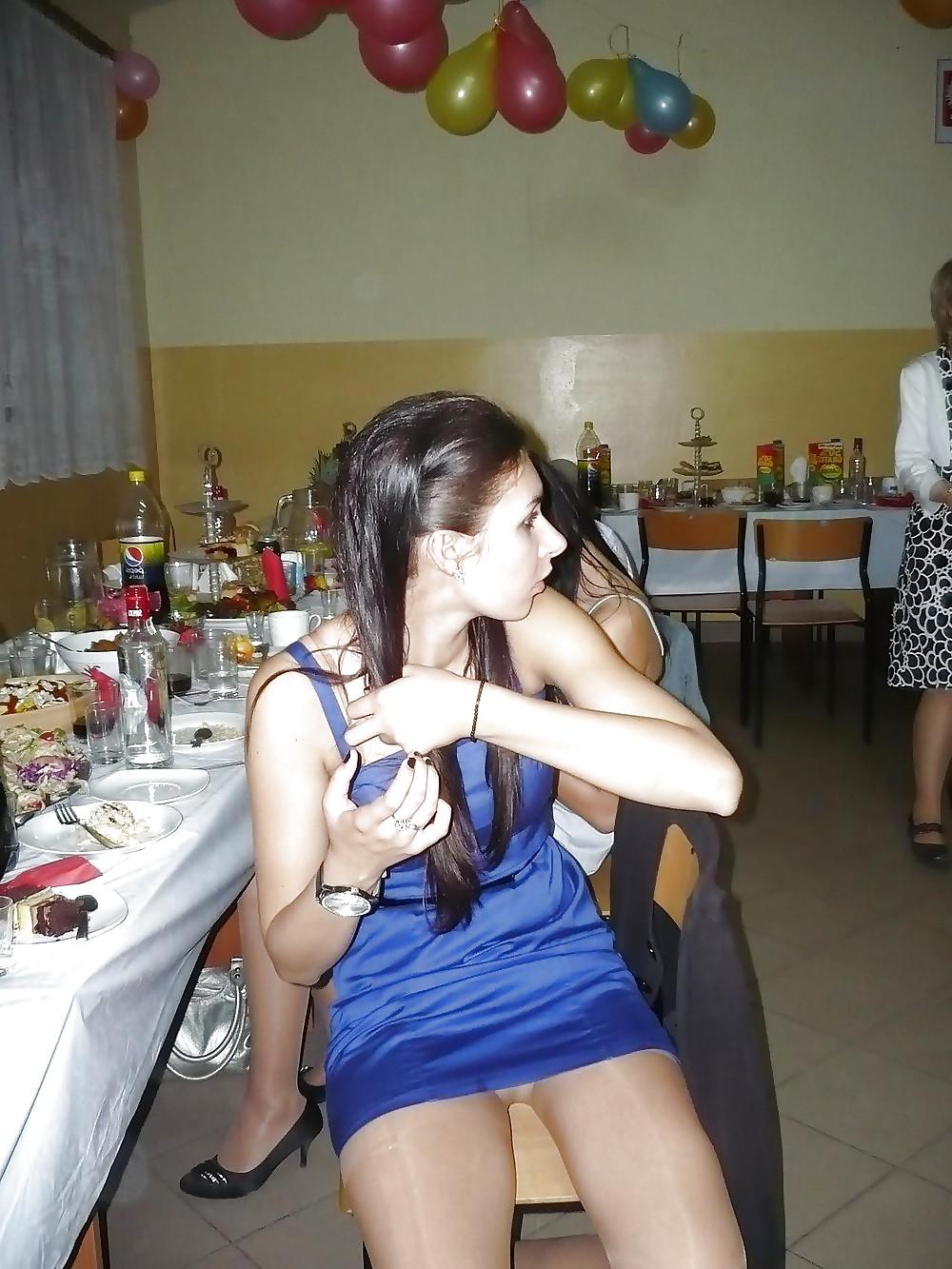 19P Upskirt Pics