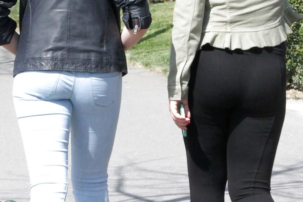 8P Candid Ass Leggings Voyeur Public 1
