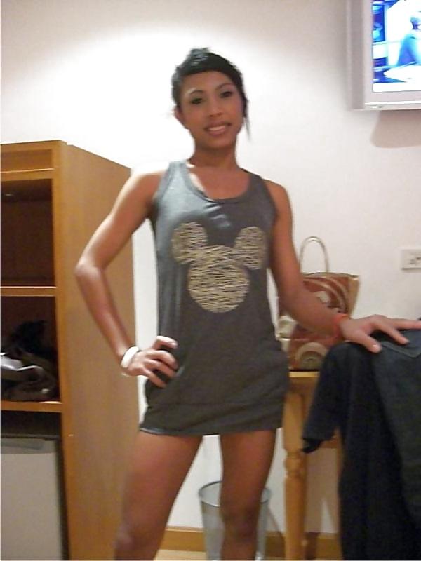 25P Skinny Ladyboy Emmy from Phattay