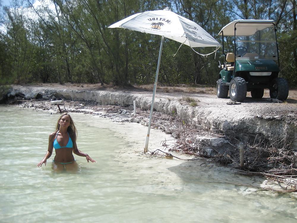 12P Amateur from Flickr (non nude)