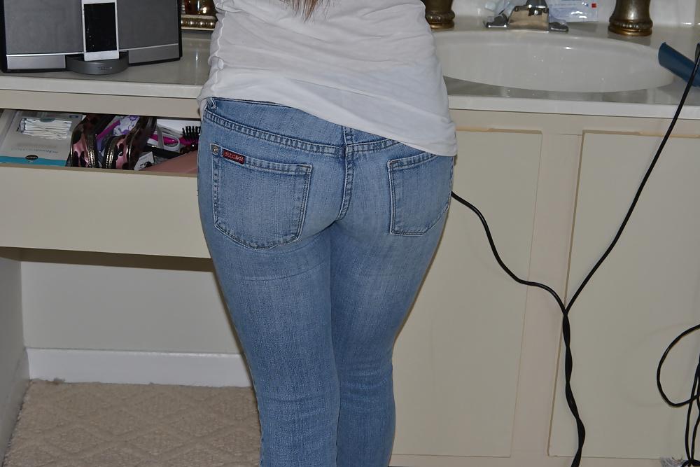 12P Amateur from Flickr (non nude)
