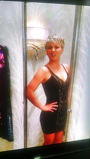 25P Kaley Cuoco