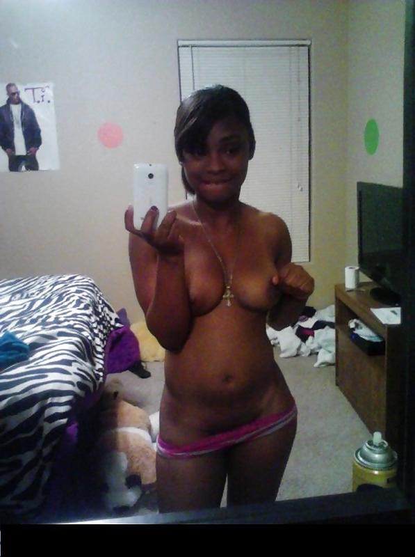 25P Self Shots Ebony Teens 