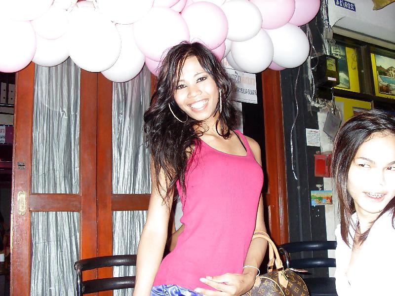 25P Skinny Ladyboy Pookie from Pattaya