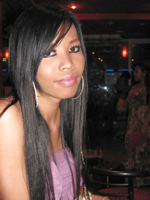 25P Skinny Ladyboy Pookie from Pattaya