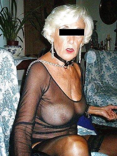 25P Naughty Granny Giuliana