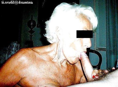 25P Naughty Granny Giuliana
