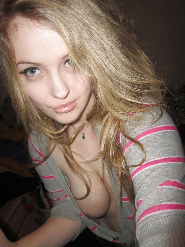 25P Bud Fugg's Non-Nudes Too!