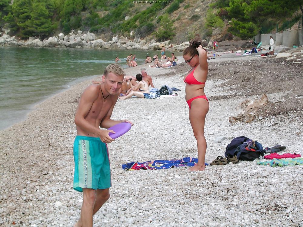 19P Vacation Tits