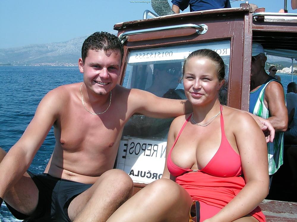 19P Vacation Tits