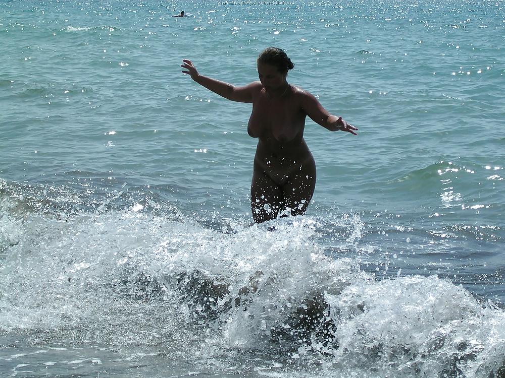 19P Vacation Tits