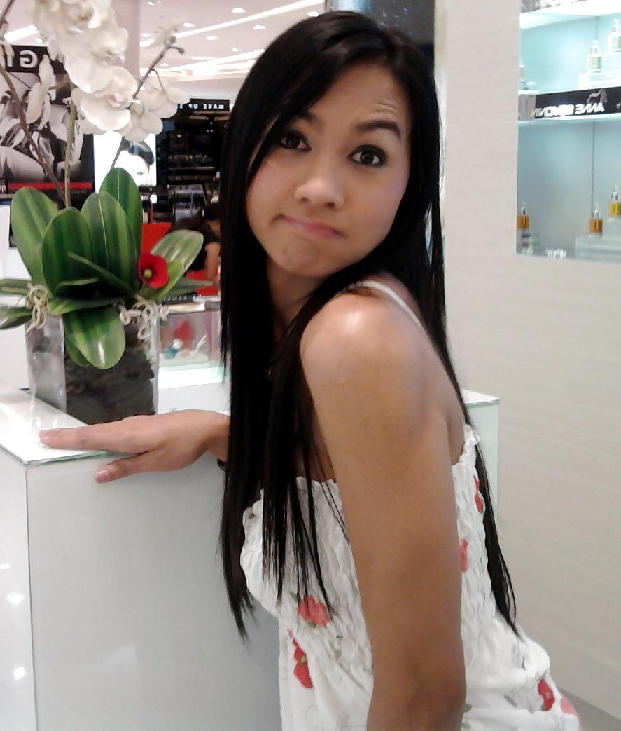 5P Sexy ladyboy